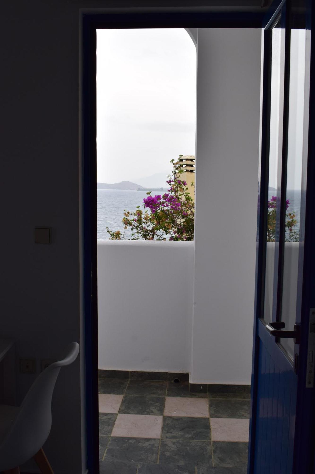 Muses Seaside Villas Paralio Astros Exterior photo